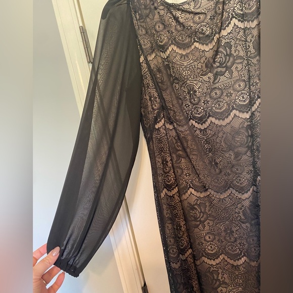 Evan Picone Black and Gray Lace Long Sleeve Dress - Picture 3 of 4